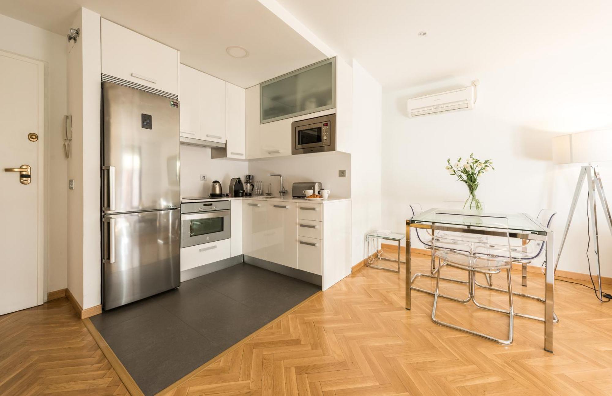 Downtown Urban Apartament